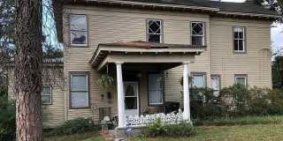 2222 Queens Way Gallery 1