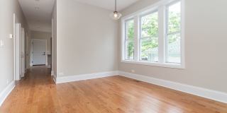 1840 N Saint Louis Avenue Gallery 7