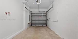 2662 Southeast 10th Street Gallery 21