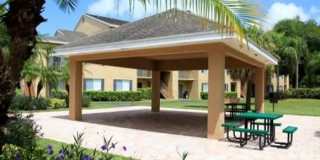 Palmetto Place Gallery 3