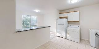 Fresh and ready 2Bed/1Bath - Close to Metro, Shopping, and Dining! Gallery 6