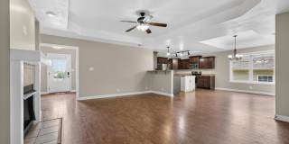Pet Friendly Four Bedroom! Gallery 8
