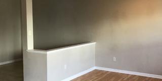 Spacious 3BR Townhome w/ Garage | Great Location Near I-81 Gallery 9
