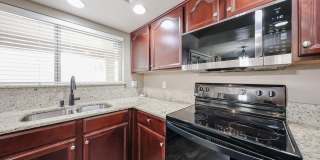 15638 W Redfield Road Gallery 16
