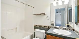 Updated Home in Sunnyside! Gallery 23