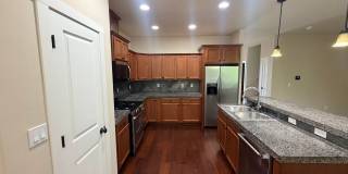 Beautiful Bull Mountain 4 Bedroom 2 1/2 Bath Home Just a Block from the Community Pool and Park! $500 Incentive! Gallery 8