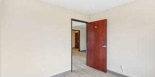 Woodland Flats Gallery 64