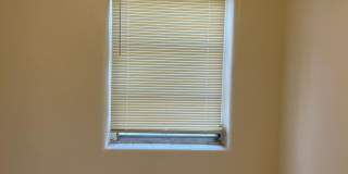 470 Northeast 162nd Street - 472 Gallery 6