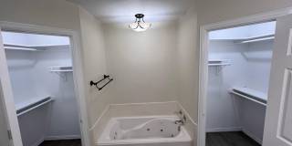 Enjoy a convenient and stylish living! Gallery 12