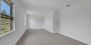 2743 Boston Post Road Gallery 17