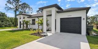 2206 Leda Avenue S Gallery 1