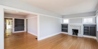 Beautiful 1918 Oakland Home!! Gallery 4