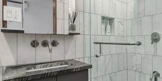 121 East 37th Street Gallery 6