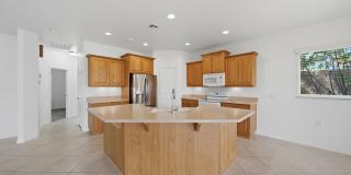 Gorgeous 3 Bedroom Home in SunRiver 55+ Community! Gallery 23