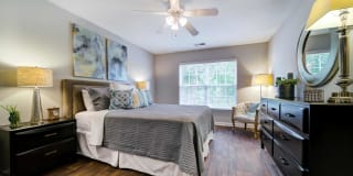 Summerlin Ridge Apartments Gallery 28