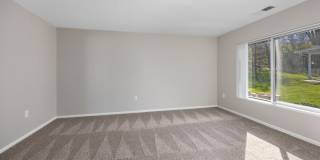 Hidden Creek Apartments Gallery 18