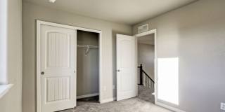 3 Bedroom 2 1/2 Bath in Northwest Loveland Gallery 1