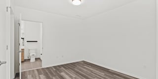 River House Apartments Gallery 31