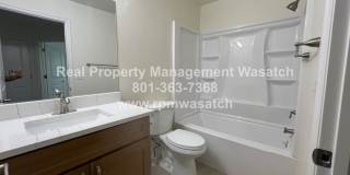 Beautiful Draper Town Home Gallery 18