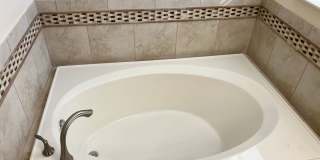 WYNDHAM LAKES ESTATES 4/2.5 HOME FOR RENT - LAKE VIEW! Gallery 21