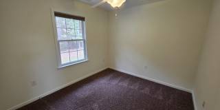 405 Lindenhurst Ct Gallery 12