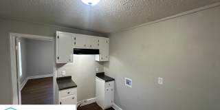 1596 Barton Street Gallery 4