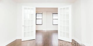 72 Maujer Street Gallery 4