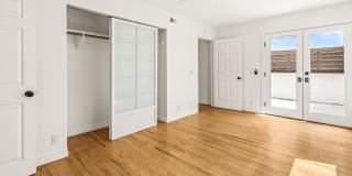 Spacious 3 Bed / 3 Bath Ocean Beach Townhome with Private Patio & Garage - Available NOW Gallery 13