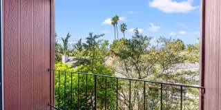 Modern Oakland Living: New Floors, Private Balcony, and Parking Gallery 16