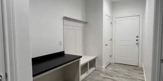 5102 58th Street Gallery 15