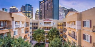 Windsor at Midtown Gallery 1