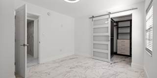 106 Alameda Court - 240 Gallery 14