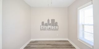 2314 Union St Gallery 21