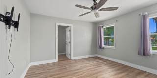 125 LAKE ROY Drive Gallery 26