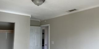 4 Bedroom, 2 Bathroom Home Gallery 40