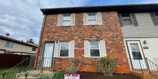 Old Forest Rd Area Townhouse Gallery 1