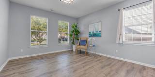 Gorgeous First-Time Rental in Popular Courthouse Estates! A Pet-Friendly Home, Fenced Yard, All Appliances! Gallery 9