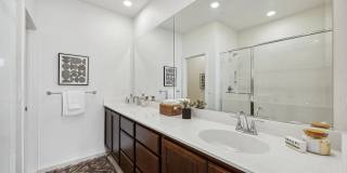 Modern 2+ Bedroom, 2++ Bathroom Living in the Heart of West Oakland’s Prescott Neighborhood Modern 2+ Bedroom, 2++ Bathroom Living in the Heart of West Oakland’s Prescott Neighborhood Gallery 26