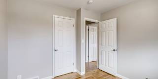Recently Remodeled 4 bedroom, 2 bath Ranch Style Boulder House Gallery 23