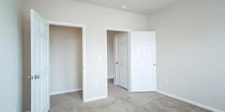 Kirkwood Station Plaza Gallery 19