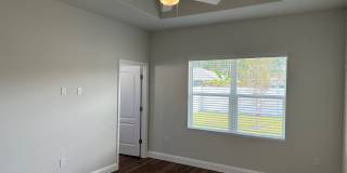 Brand New 3 Bedroom, 2 Bathroom Townhome with 1-Car Garage, Screened Porch & FULLY PRIVATE Fenced Yard! Gallery 17