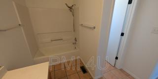 7105 Casa Elena Dr NE Gallery 24