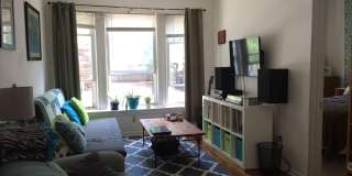 Beautiful 1 Bed Apartment in North Center/ Ravenswood Area Available September 1st Gallery 6