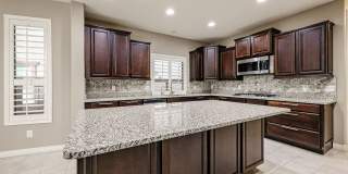 COMING SOON! Great Location!Stunning 6-bedroom Plus 7, 4.5-bathroom home located in Chandler Gallery 27