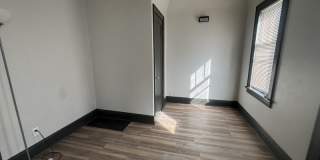 2429-2431 S 34th St Gallery 4