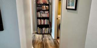 5 bedroom home with fenced in yard!!! Gallery 28