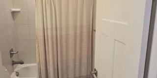 Spacious & Modern Home w/ 4 Bed, 4.5 bath in Manassas, Close to I-66, Includes Lawn & Other Services Gallery 15