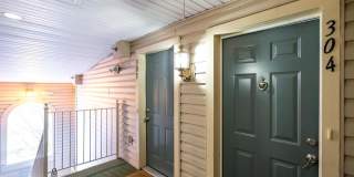 7046 FALLS REACH Drive Gallery 3