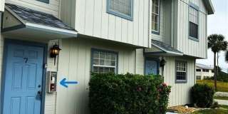 1005 SW 48th Terrace Gallery 1