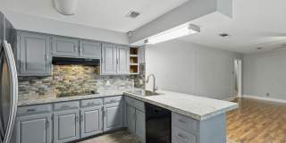 1806 Oak Creek Drive Gallery 15